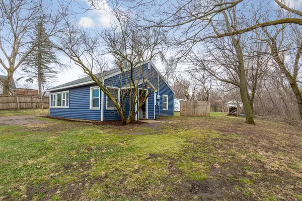 1070 Willow ST, Faribault, MN 55021