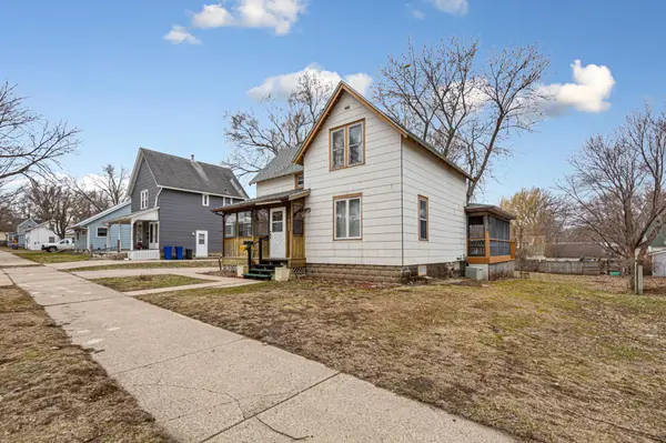 1022 3rd AVE NW, Faribault, MN 55021