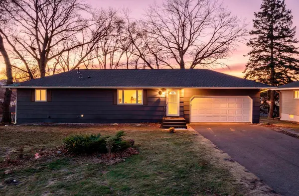 966 Oak Ridge PT NE, Blaine, MN 55434