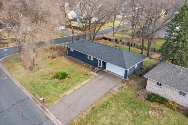 966 Oak Ridge PT NE, Blaine, MN 55434