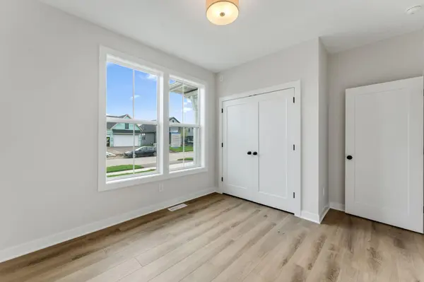 1564 Creekwood, New Richmond, WI 54017