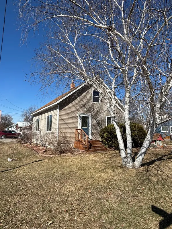 103 2nd AVE N, Waite Park, MN 56387