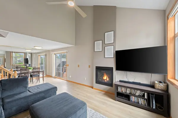 13154 Meadowood Curve NW #6NW, Coon Rapids, MN 55448