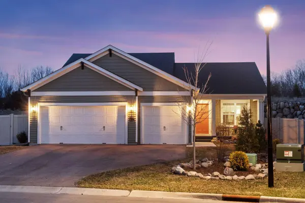1114 Meadow LN, Waconia, MN 55387