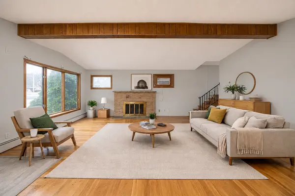 7901 Winsdale ST N,  Golden Valley,  MN 55427