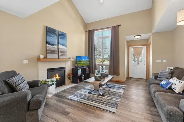 3574 Sterling Heights DR #H, River Falls, WI 54022