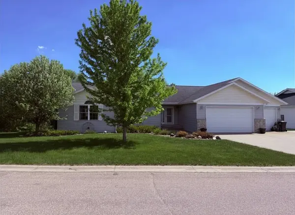 2317 Hillcrest LN, Hawley, MN 56549