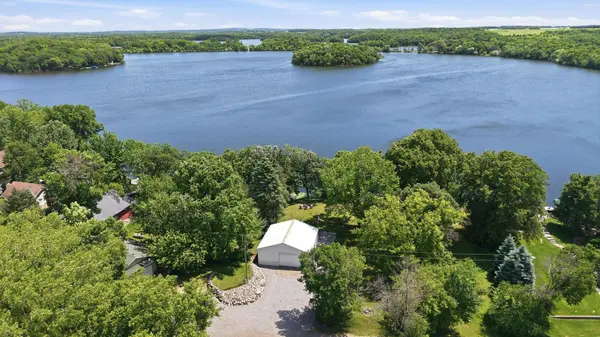 20554 Elkview CT, Richmond, MN 56368