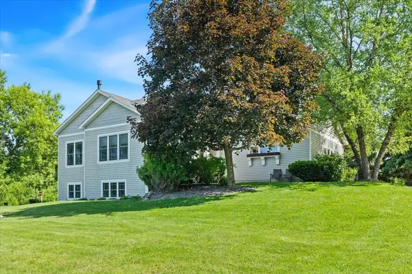 22723 Xenon ST NW, Nowthen, MN 55330