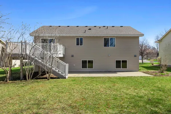 1274 Sunburst WAY SE, Hutchinson, MN 55350