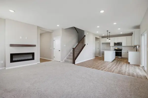 15028 Athenry Bay, Rosemount, MN 55068