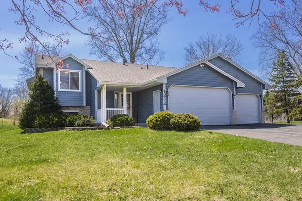 1252 Otter Ridge RD, White Bear Lake, MN 55110