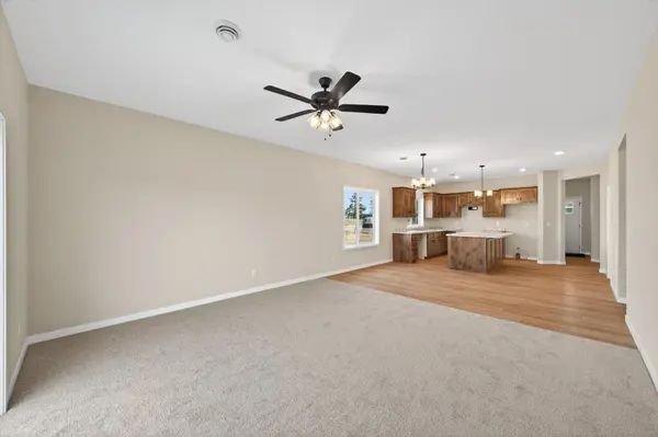 25850 Emerson CT, Wyoming, MN 55092