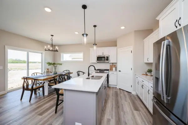 8660 Edmonson WAY NE, Monticello, MN 55362