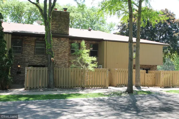 2543 Unity AVE N, Golden Valley, MN 55422