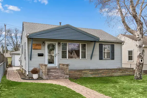 2924 Hampshire AVE S, Saint Louis Park, MN 55426