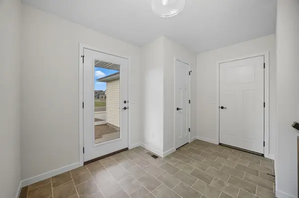 4631 9th ST NE, Saint Cloud, MN 56304