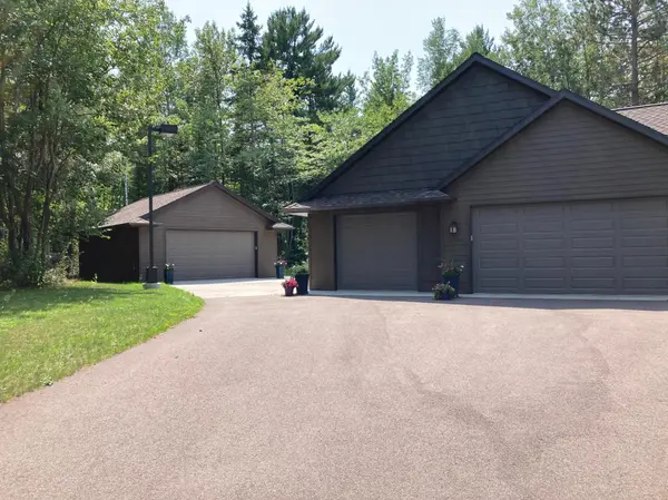 1552 Cedar CIR, Cloquet, MN 55720