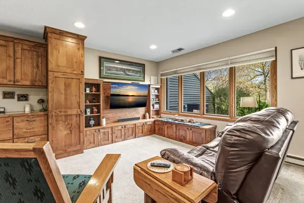 11733 Tulip ST NW, Coon Rapids, MN 55433