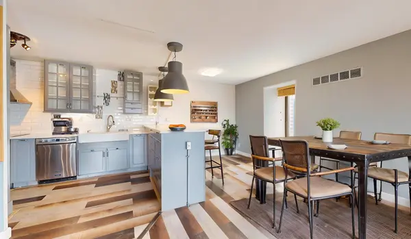 15 S 1st ST #A1601, Minneapolis, MN 55401