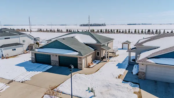1217 Morningside DR, Casselton, ND 58012