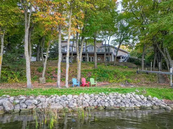 7295 Blackwell DR SW, Farwell, MN 56327