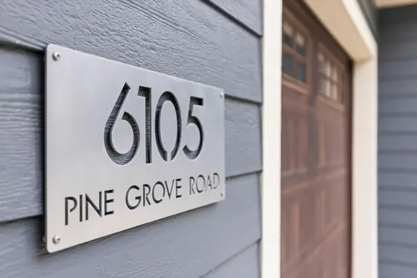 6105 Pine Grove RD, Edina, MN 55436