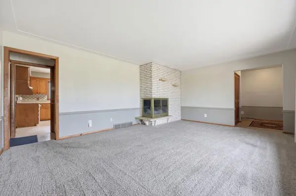610 1st ST NE, Buffalo, MN 55313