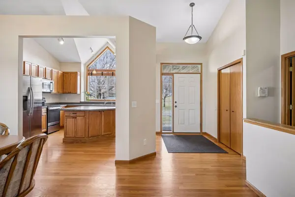 13775 Dorothy DR, Rogers, MN 55374