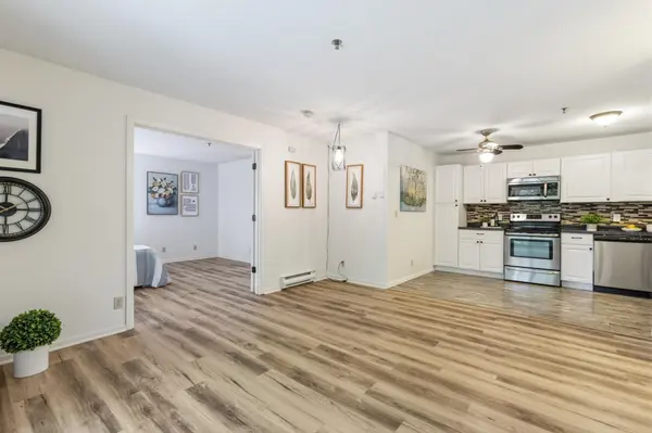 2160 Ridge DR #11, Saint Louis Park, MN 55416