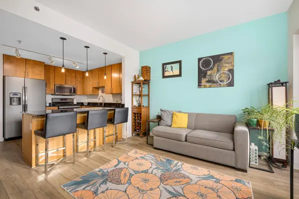 929 Portland AVE #309, Minneapolis, MN 55404