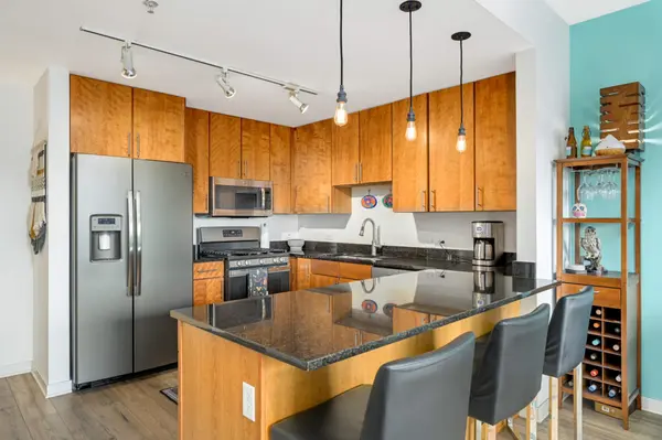 929 Portland AVE #309, Minneapolis, MN 55404