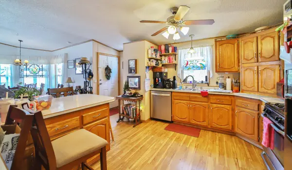 26055 Cody LN, Merrifield, MN 56465