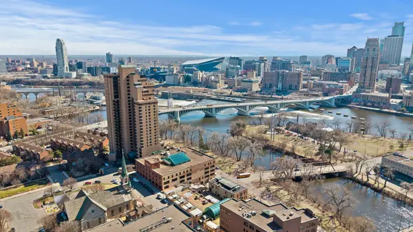 110 Bank ST SE #L201, Minneapolis, MN 55414
