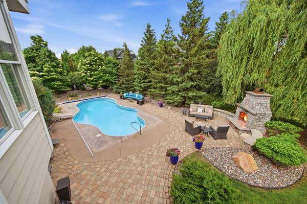 11503 Armstrong CT, Inver Grove Heights, MN 55077