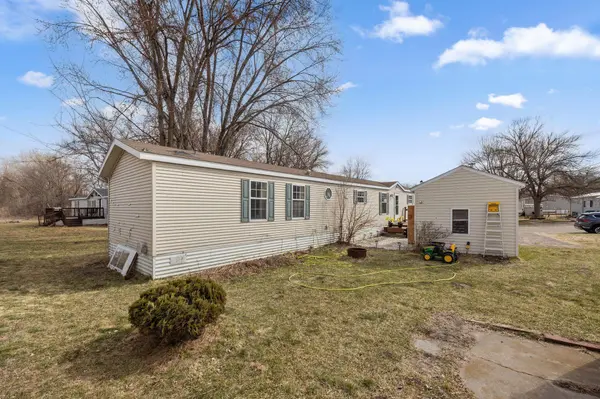 11428 3rd ST NE #553, Blaine, MN 55434