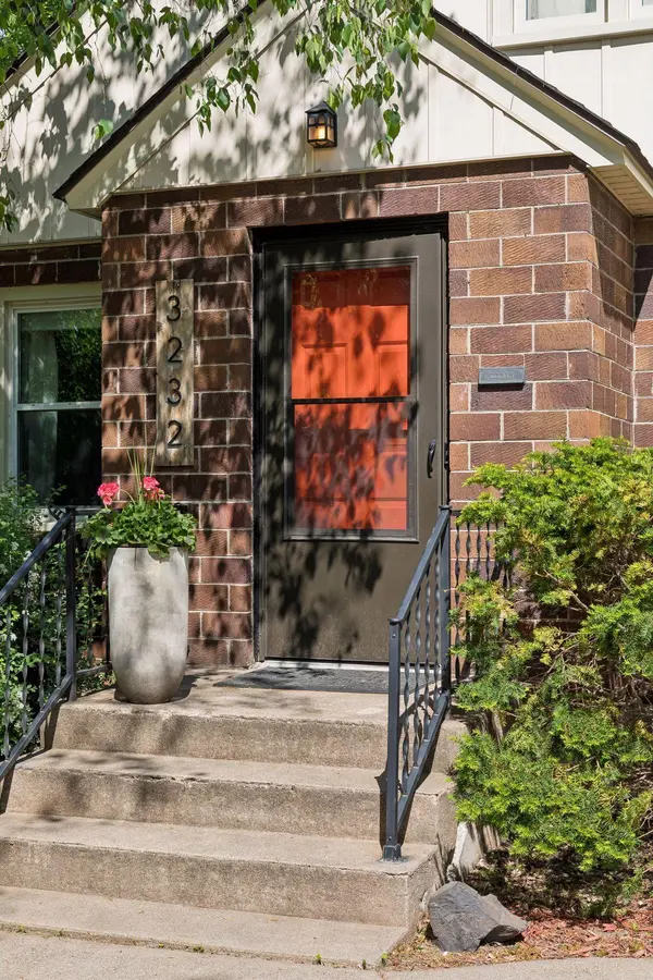 3232 Drew AVE N, Robbinsdale, MN 55422
