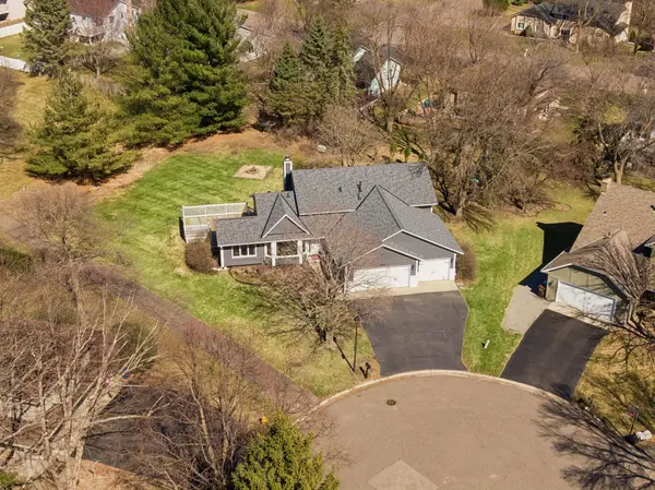15345 41st PL N, Plymouth, MN 55446
