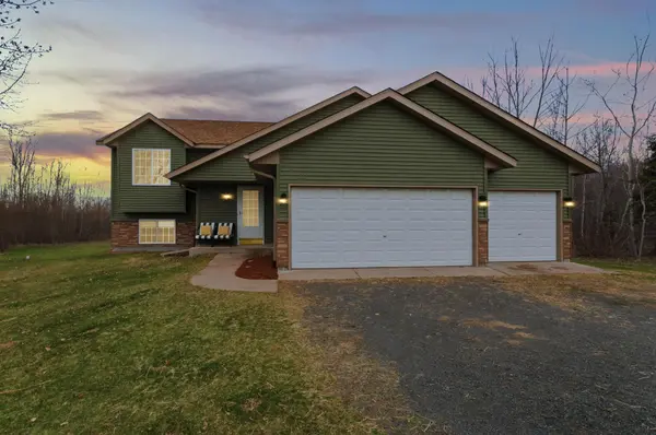 315 457th TRL, Stanchfield, MN 55080