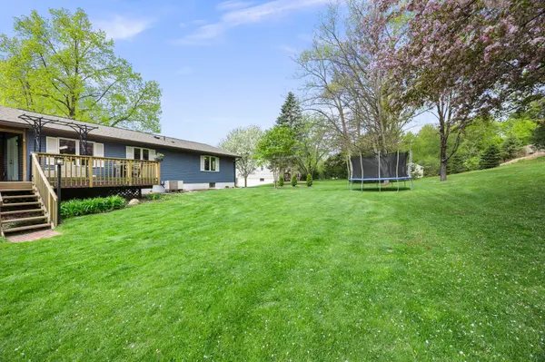 19031 Jordan TRL, Lakeville, MN 55044
