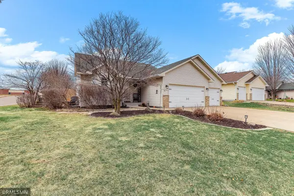 614 Buffalo Hills ST, Buffalo, MN 55313