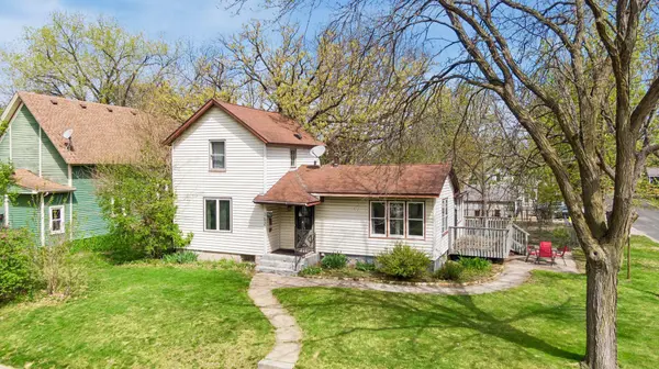 302 9th ST W, Hastings, MN 55033