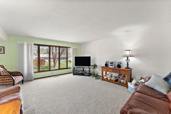 409 19th AVE S, South Saint Paul, MN 55075