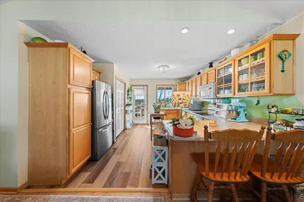 229 Bluff DR, Somerset, WI 54025