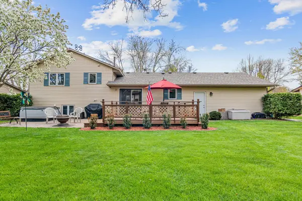 9644 107th AVE N, Maple Grove, MN 55369