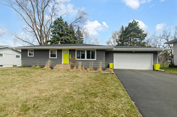 2513 Blomquist AVE, White Bear Lake, MN 55110