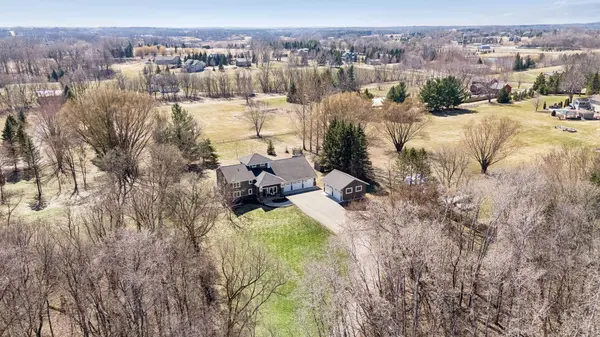 7421 Gensmer CIR, Prior Lake, MN 55372