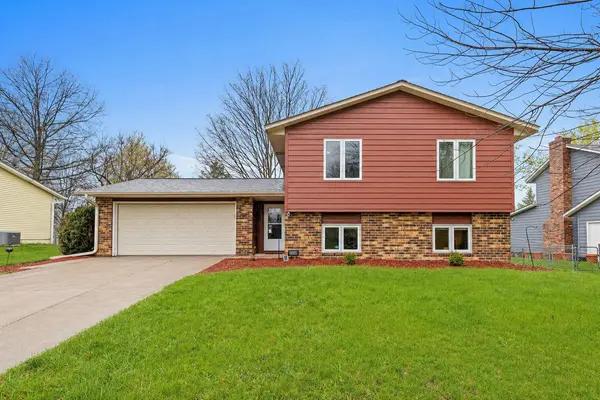 10408 Wyoming AVE S, Bloomington, MN 55438