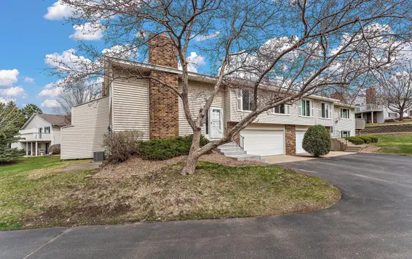 1621 W 140th ST, Burnsville, MN 55337