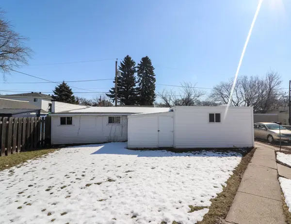 609 3rd ST N, Fargo, ND 58102